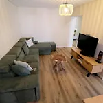 Esmeralda House Com Garagem Privada *