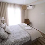Apartman Esmeralda House Com Garagem Privada *