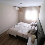 Apartman Esmeralda House Com Garagem Privada *