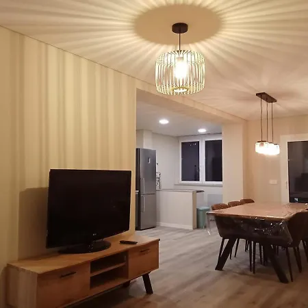 Apartment Esmeralda House Com Garagem Privada Braga