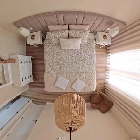 Esmeralda House Com Garagem Privada Apartmán