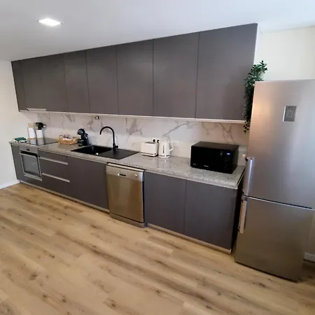 Esmeralda House Com Garagem Privada Apartment *