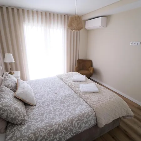 Apartmán Esmeralda House Com Garagem Privada *