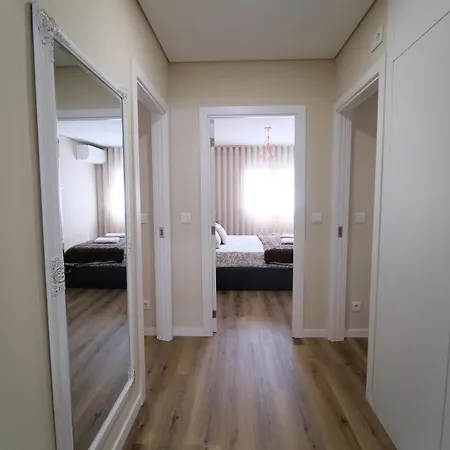 Esmeralda House Com Garagem Privada Apartment