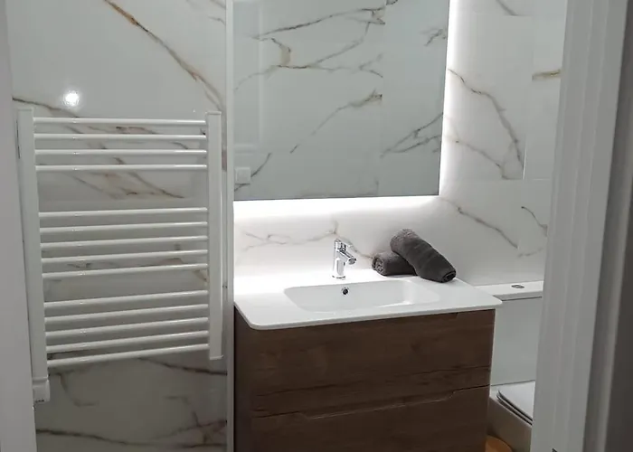 Esmeralda House Com Garagem Privada Apartment Braga