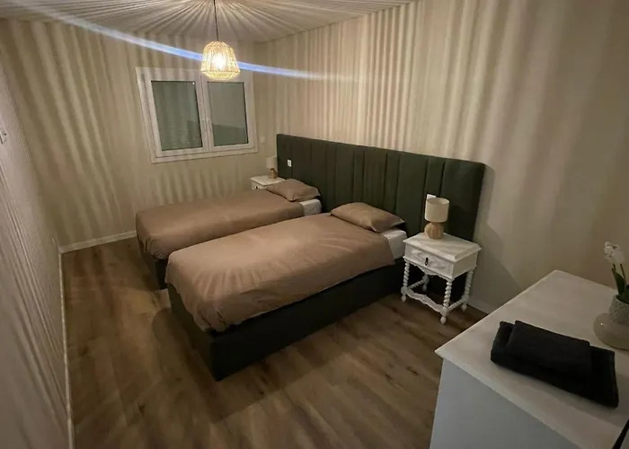 Esmeralda House Com Garagem Privada Apartment Braga