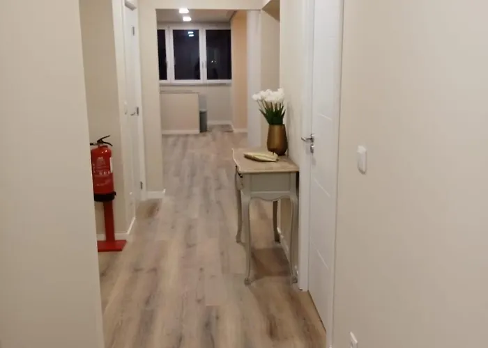 Esmeralda House Com Garagem Privada Appartamento